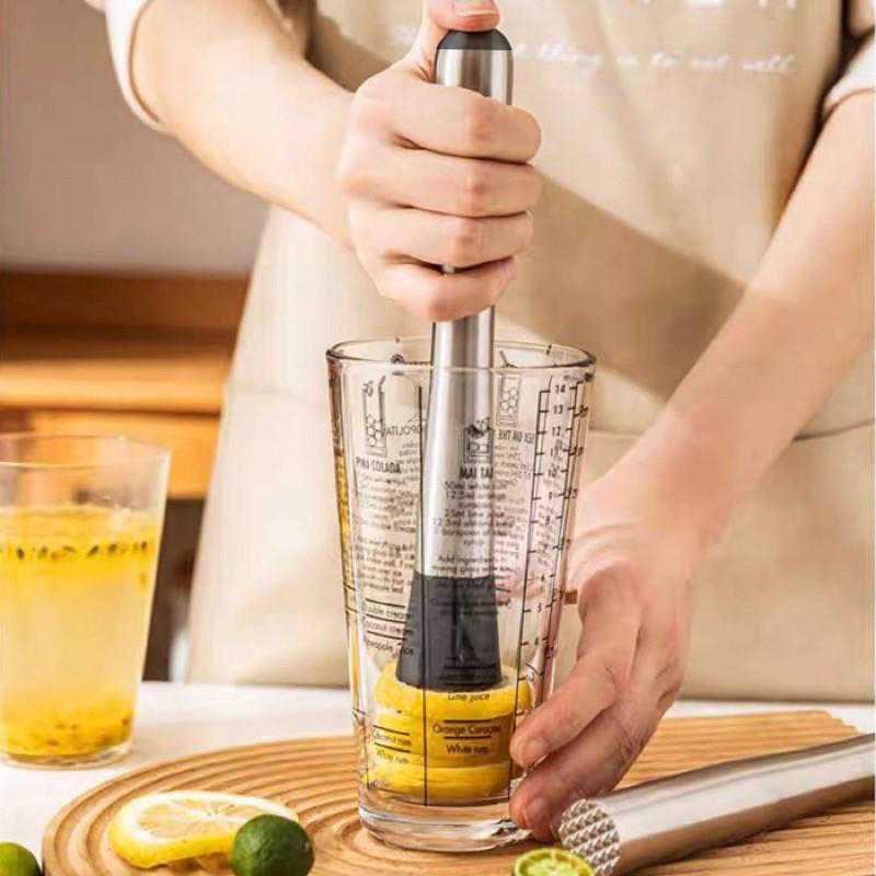 Robuuste ijshamer cocktailmudd - Muddler Cocktail Bar recensie en prijs